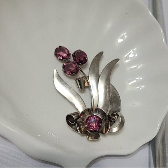 Vintage Art Deco Large Sterling Silver Purple Amethyst Crystal Flower Brooch Pin - Picture 9 of 9